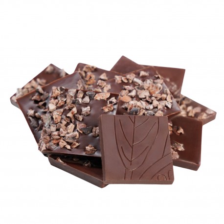 Carré aux éclats de fèves de cacao noir